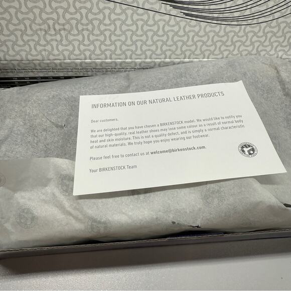 NIB • Birkenstock Arizona Waxy Leather Size: 41 L10/M8- Normal Width - Picture 7 of 8